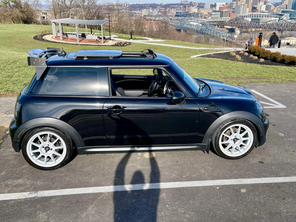 2011 Mini Mini 2nd Gen - Image 16 of 31
