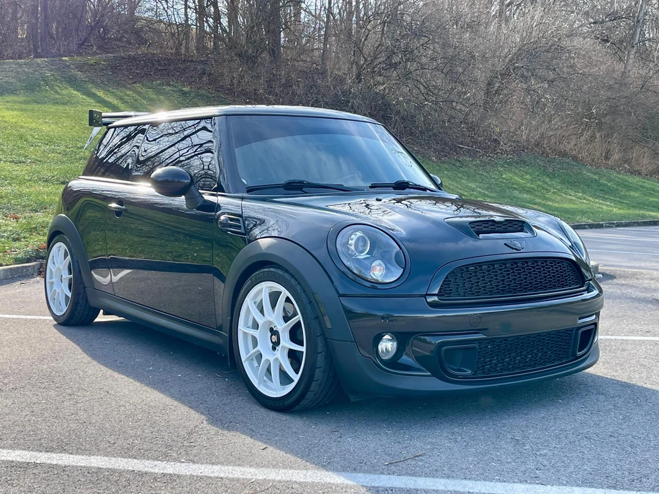 2011 Mini Mini 2nd Gen - Image 19 of 31