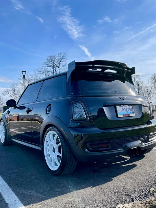 2011 Mini Mini 2nd Gen - Image 12 of 31