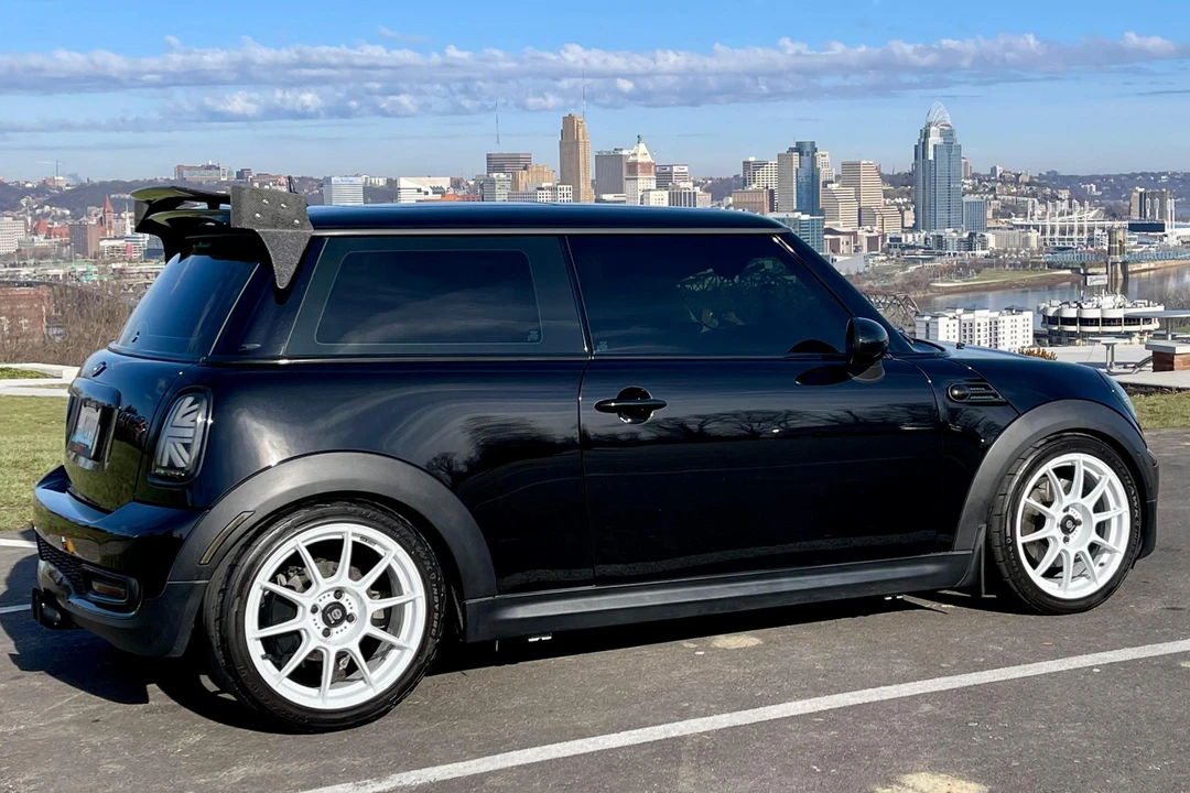 2011 Mini Mini 2nd Gen - Image 4 of 31