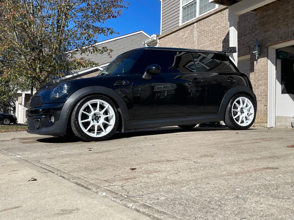 2011 Mini Mini 2nd Gen - Image 24 of 31