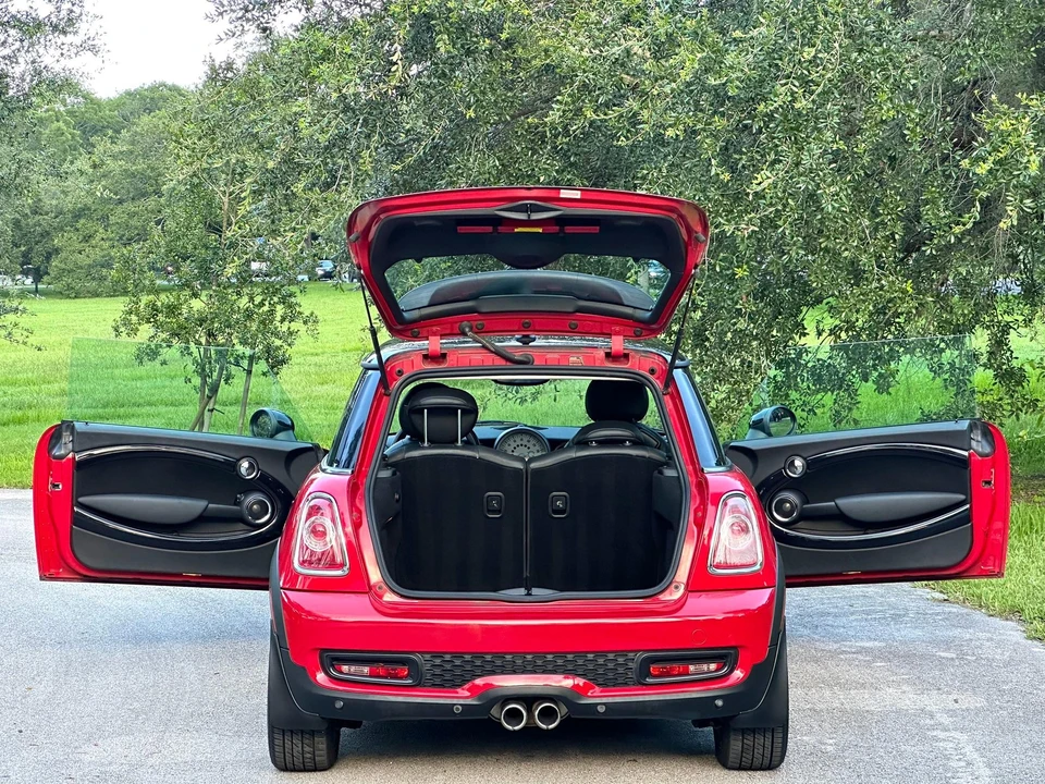 2011 Mini Mini 2nd Gen - Image 15 of 27