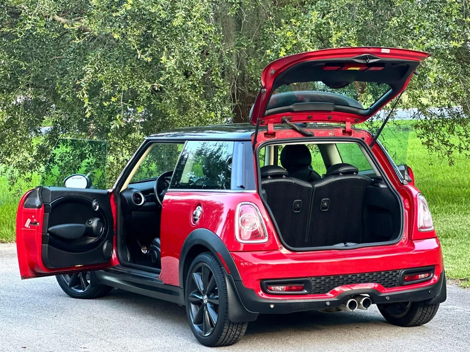 2011 Mini Mini 2nd Gen - Image 14 of 27