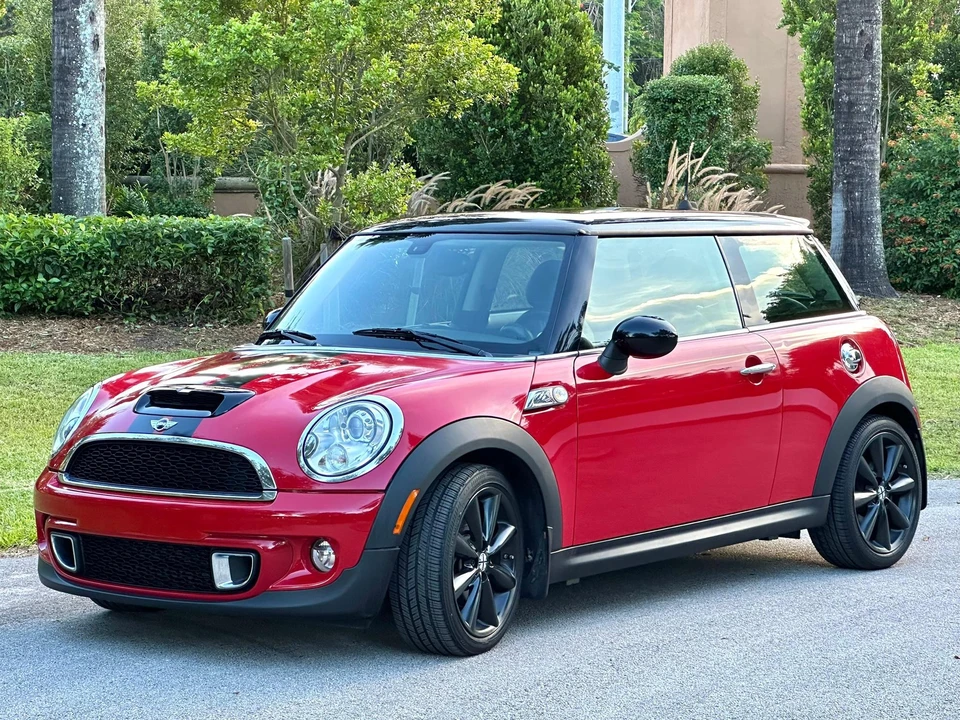 2011 Mini Mini 2nd Gen - Image 6 of 27