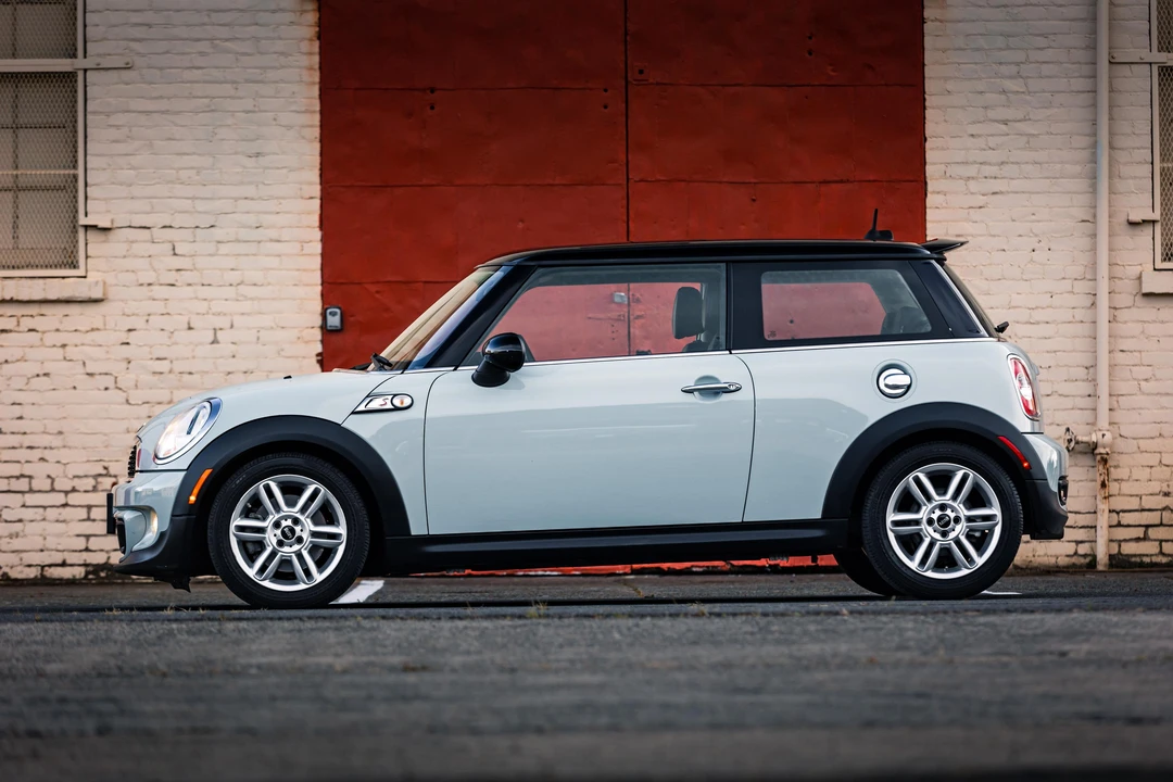 2011 Mini Mini 2nd Gen - Image 21 of 31