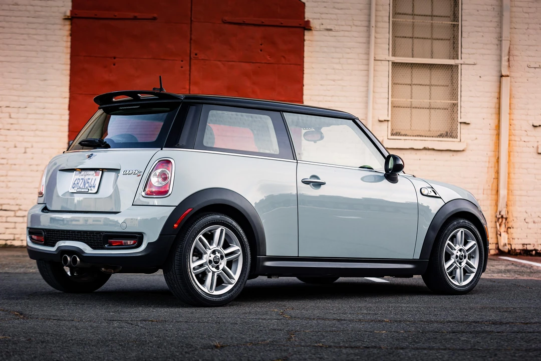 2011 Mini Mini 2nd Gen - Image 25 of 31