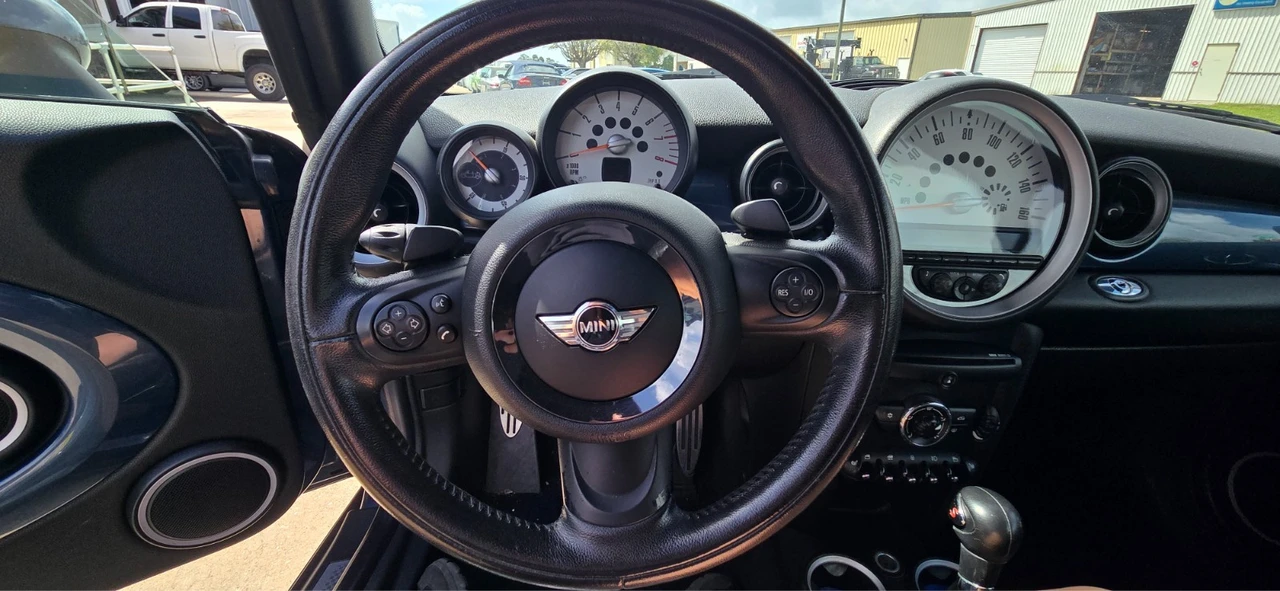 2011 Mini Mini 2nd Gen - Image 11 of 21