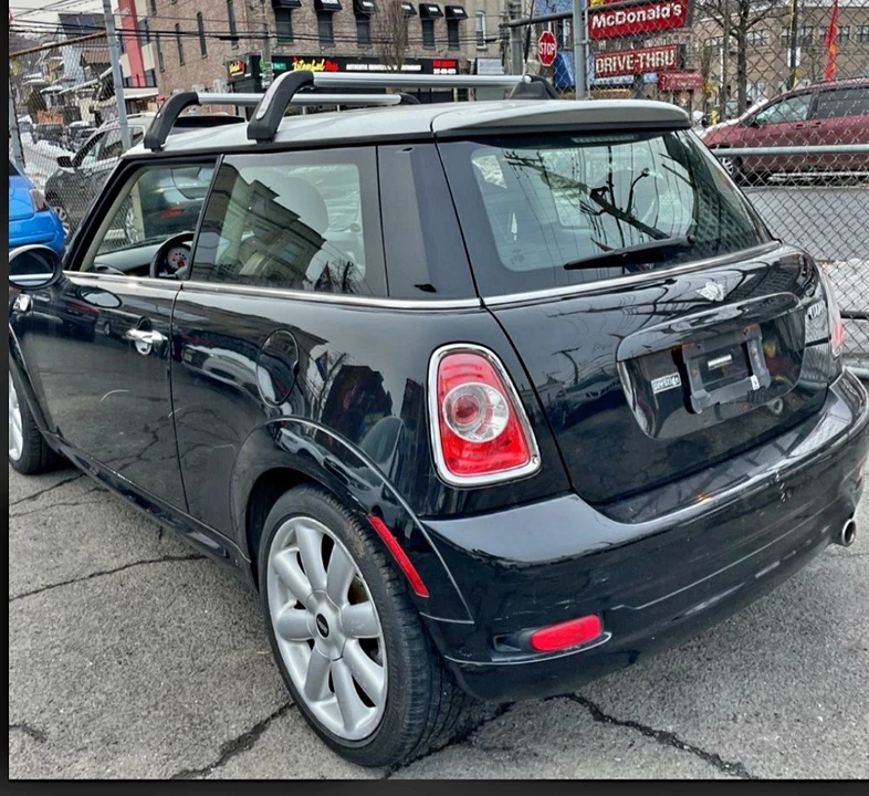 2011 Mini Mini 2nd Gen - Image 5 of 15