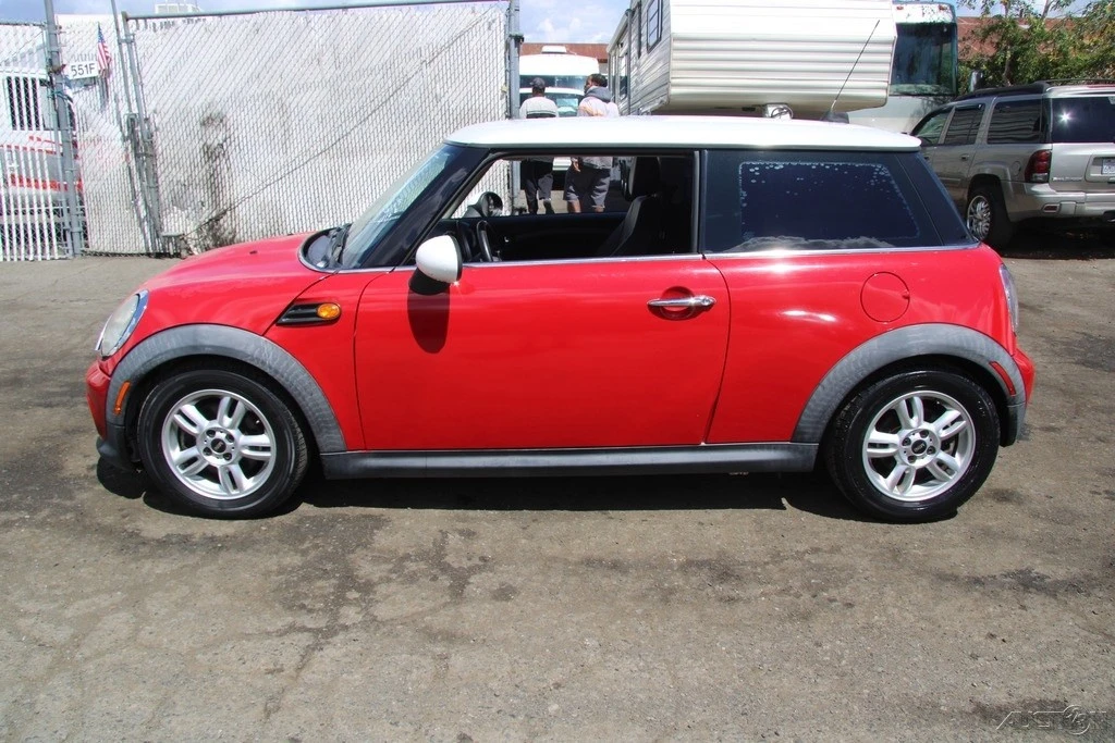 2011 Mini Mini 2nd Gen - Image 3 of 21