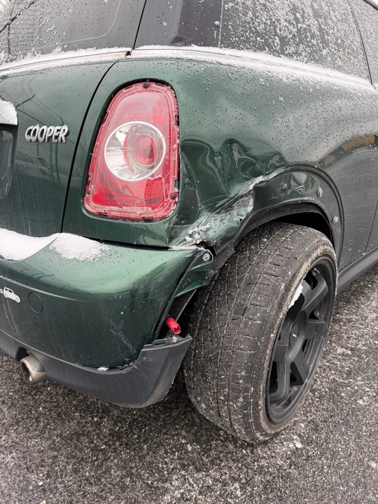 2011 Mini Mini 2nd Gen - Image 3 of 20