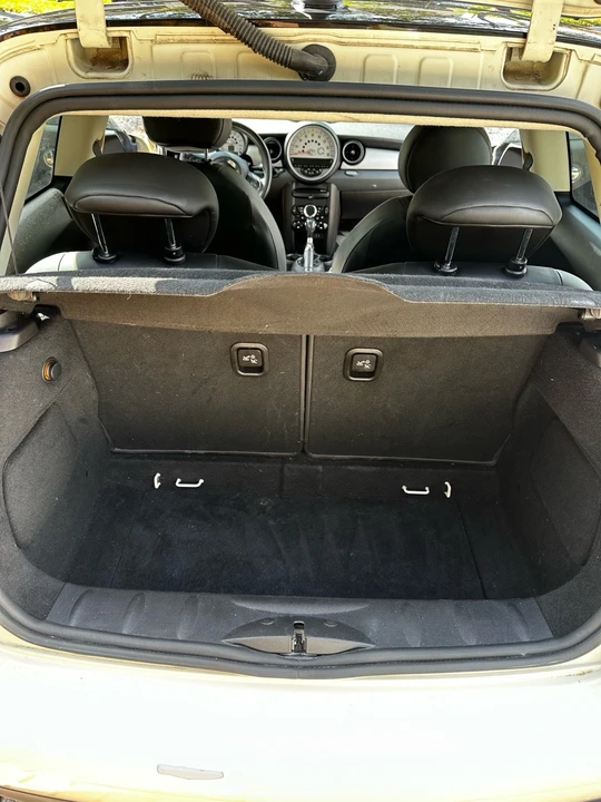 2011 Mini Mini 2nd Gen - Image 15 of 17
