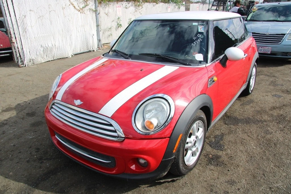 2011 Mini Mini 2nd Gen - Image 2 of 21