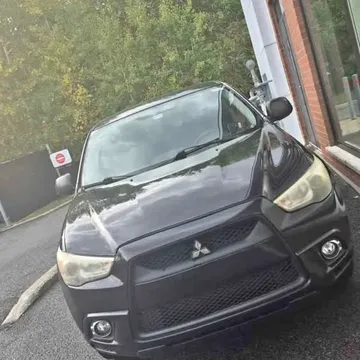 2011 Mitsubishi RVR