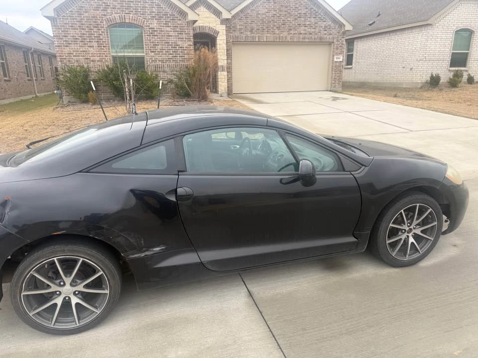 2011 Mitsubishi Eclipse 4th Gen - Image 3 of 12