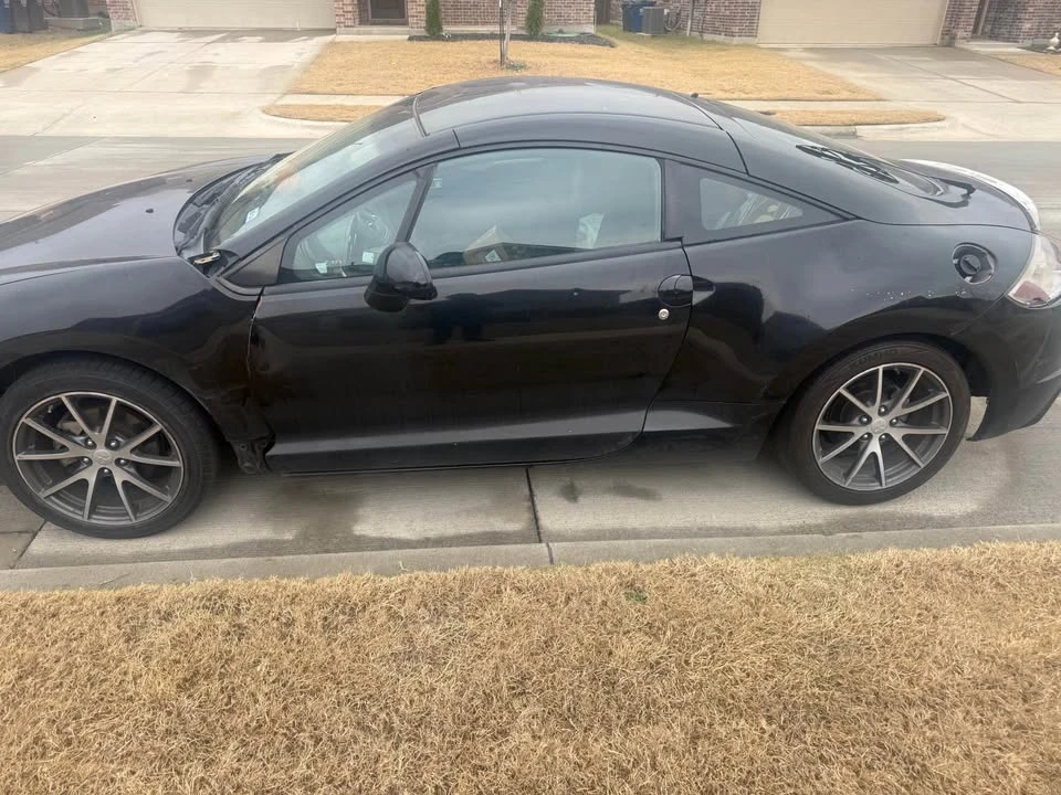 2011 Mitsubishi Eclipse 4th Gen - Image 4 of 12