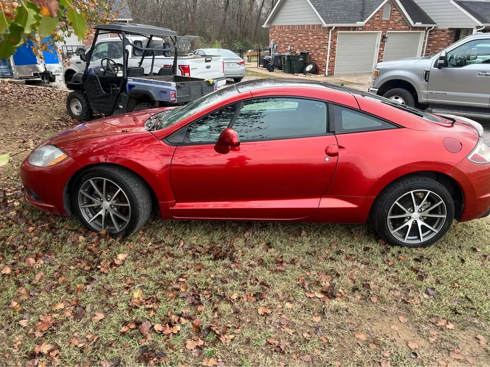 2011 Mitsubishi Eclipse 4th Gen - Image 11 of 12