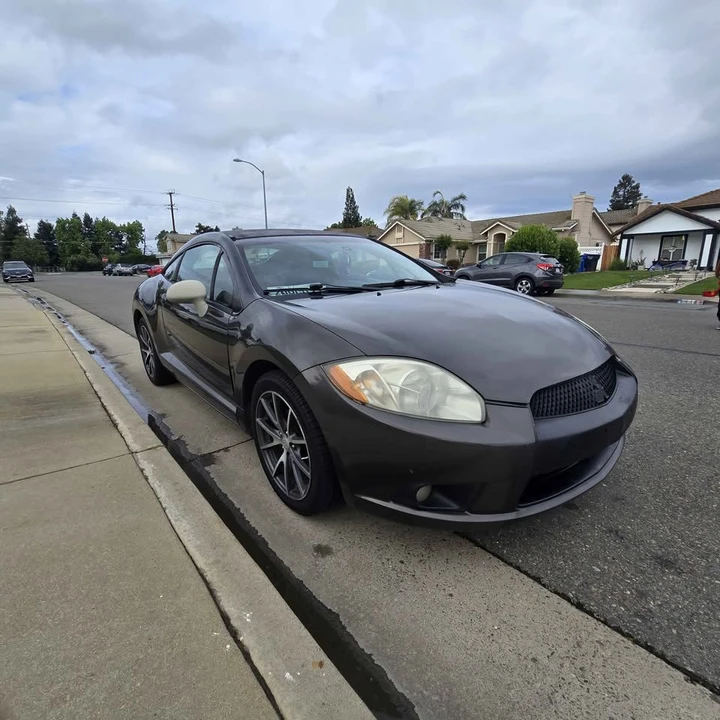 2011 Mitsubishi Eclipse 4th Gen - Image 4 of 10