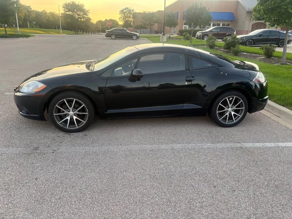 2011 Mitsubishi Eclipse 4th Gen - Image 3 of 8