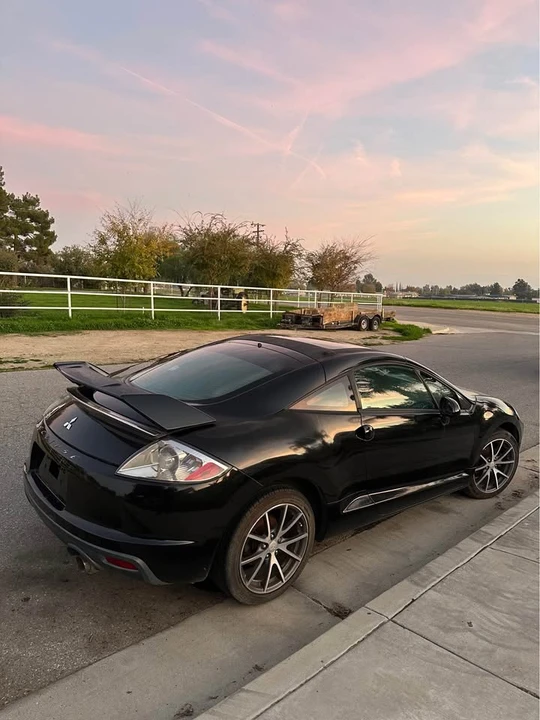 2011 Mitsubishi Eclipse 4th Gen - Image 3 of 13