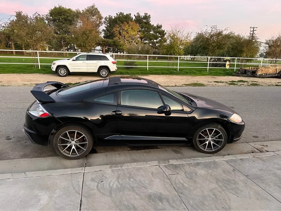 2011 Mitsubishi Eclipse 4th Gen - Image 2 of 13