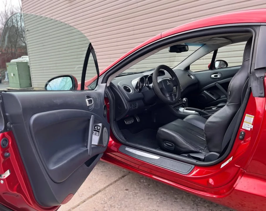 2011 Mitsubishi Eclipse 4th Gen - Image 11 of 20