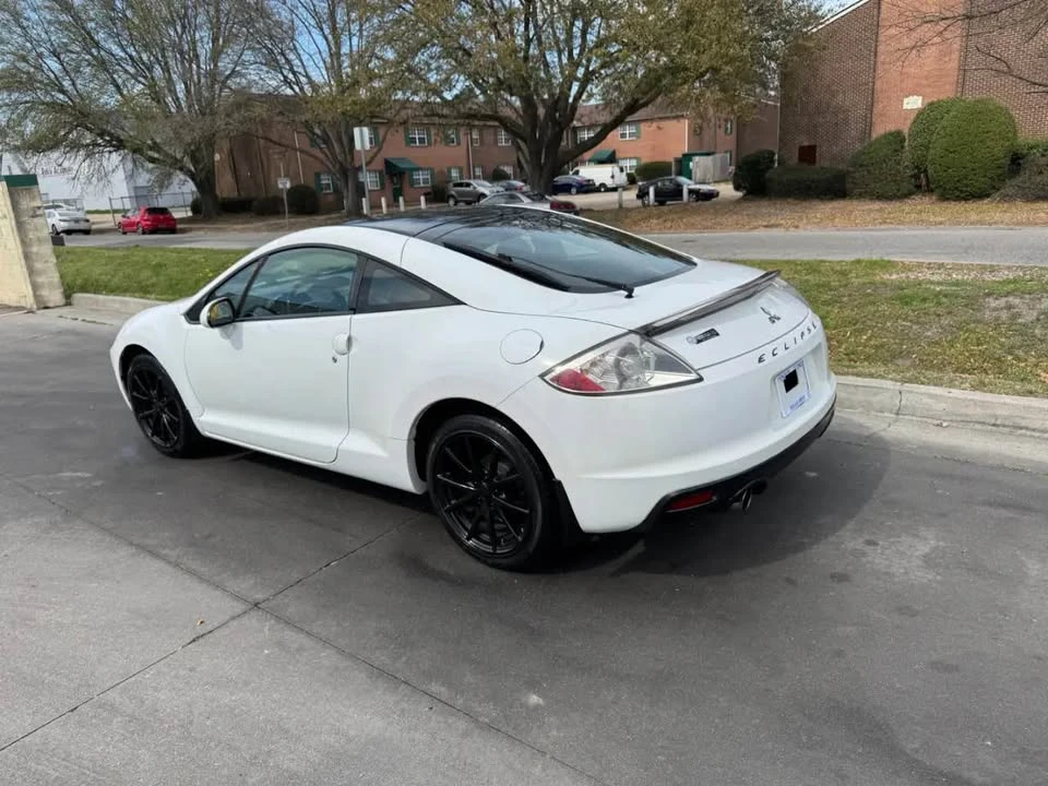 2011 Mitsubishi Eclipse 4th Gen - Image 3 of 16
