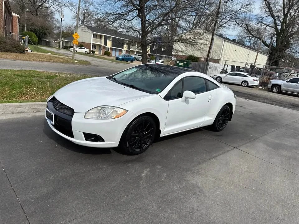 2011 Mitsubishi Eclipse 4th Gen - Image 2 of 16