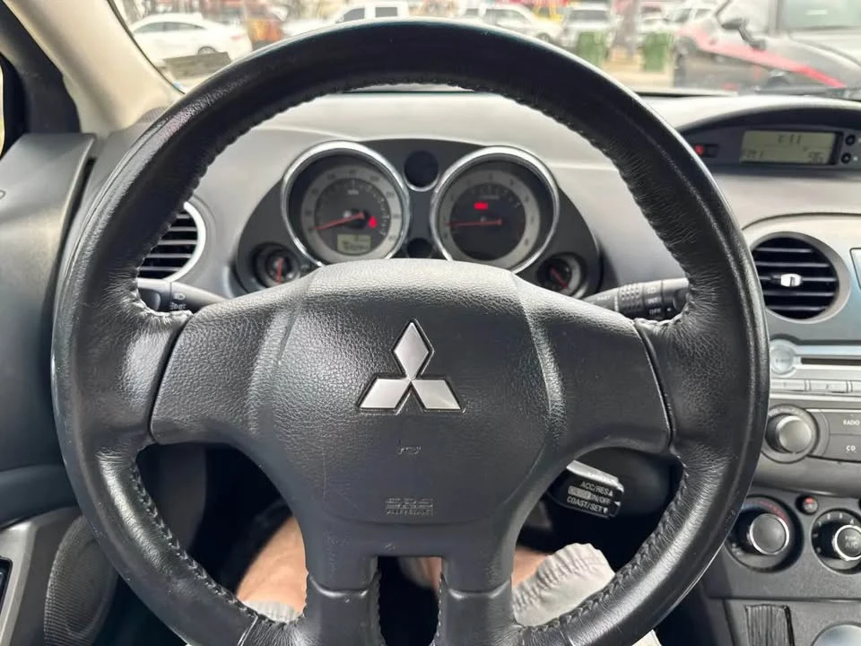 2011 Mitsubishi Eclipse 4th Gen - Image 14 of 16