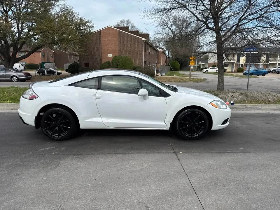 2011 Mitsubishi Eclipse 4th Gen - Image 6 of 16