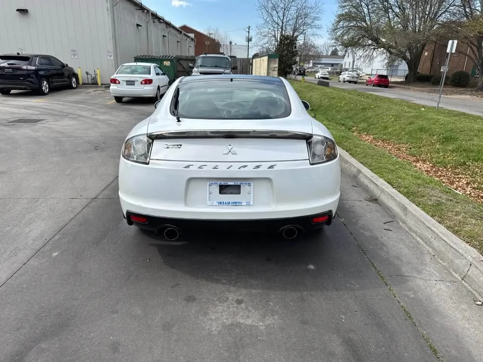2011 Mitsubishi Eclipse 4th Gen - Image 8 of 16