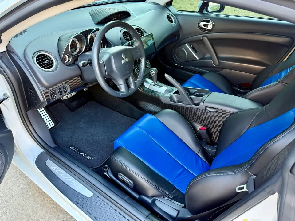 2011 Mitsubishi Eclipse 4th Gen - Image 10 of 20