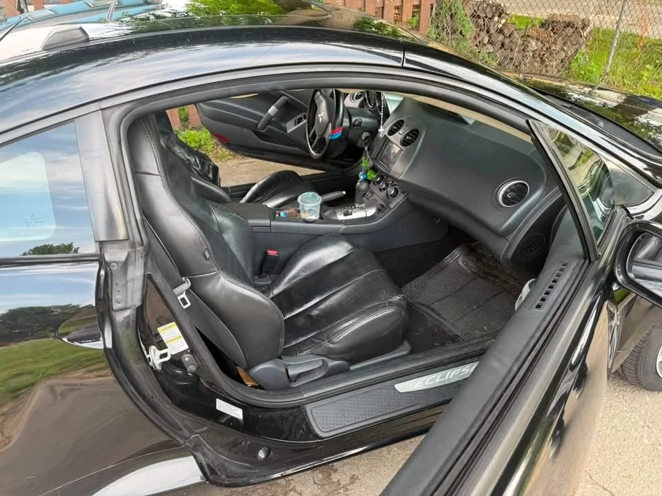 2011 Mitsubishi Eclipse 4th Gen - Image 5 of 12
