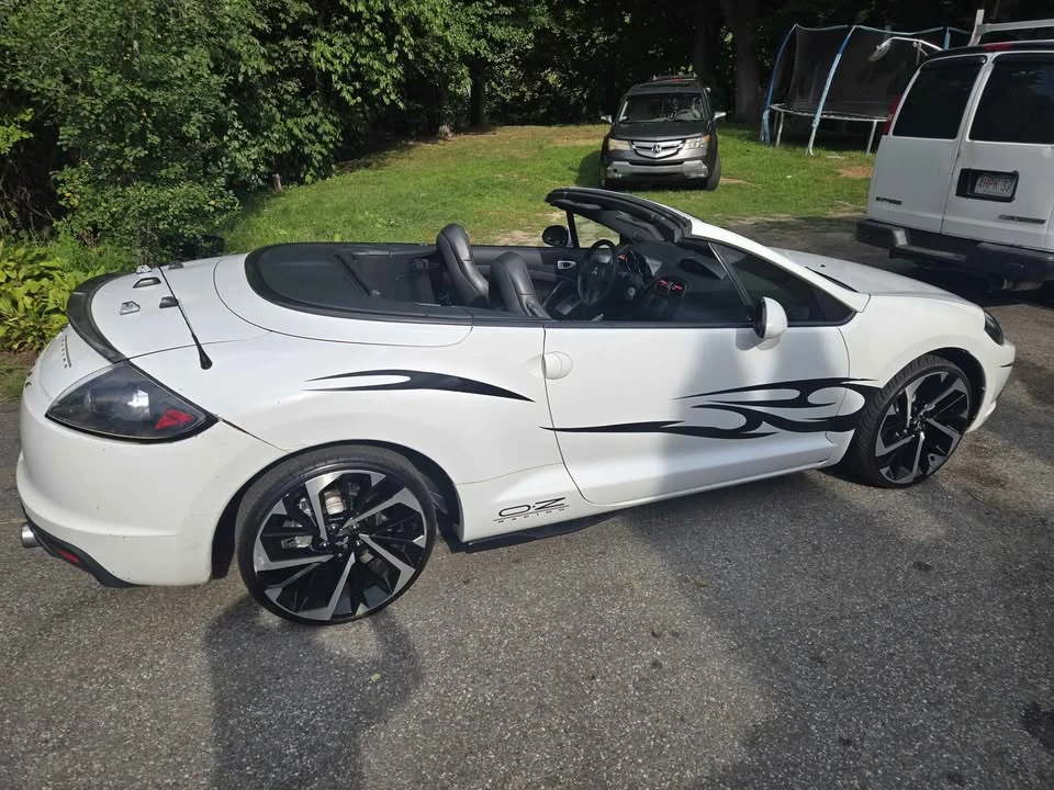 2011 Mitsubishi Eclipse 4th Gen - Image 3 of 13