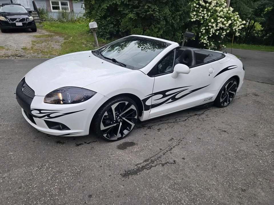 2011 Mitsubishi Eclipse 4th Gen - Image 10 of 13