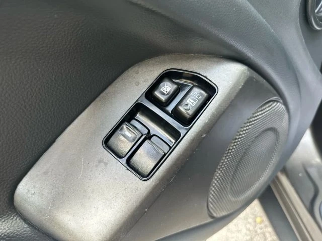 2011 Mitsubishi Eclipse 4th Gen - Image 14 of 21