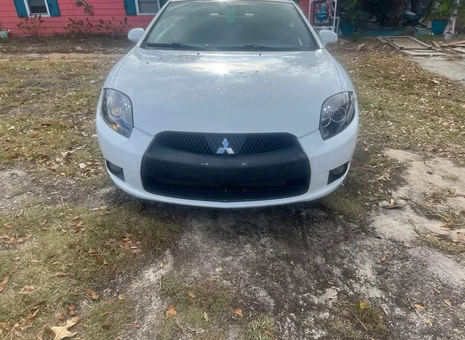 2011 Mitsubishi Eclipse 4th Gen - Image 2 of 6