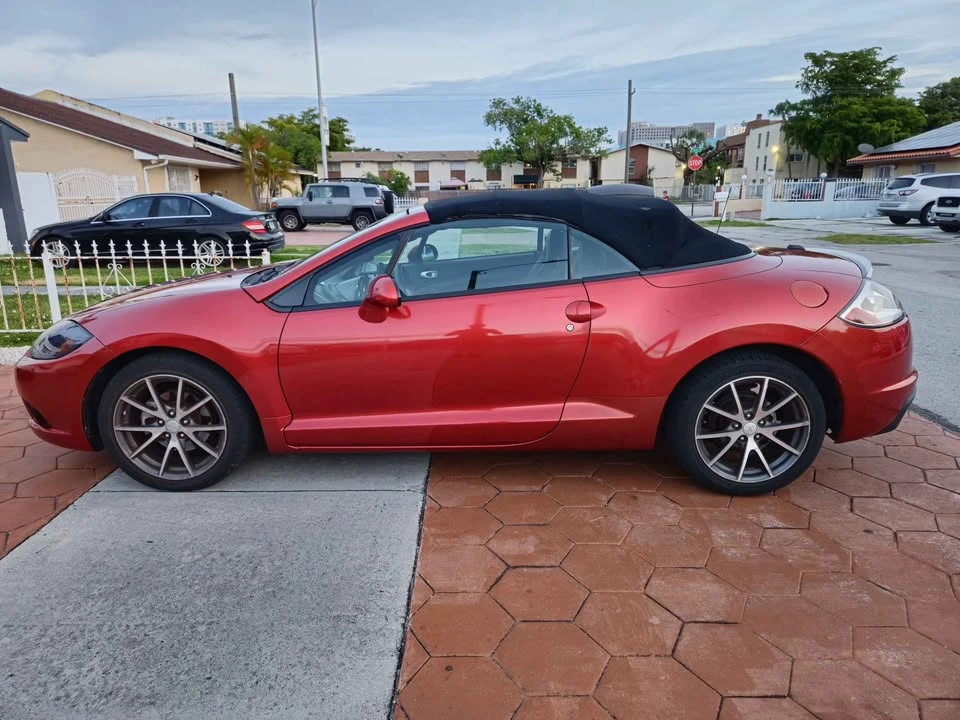 2011 Mitsubishi Eclipse 4th Gen - Image 3 of 8