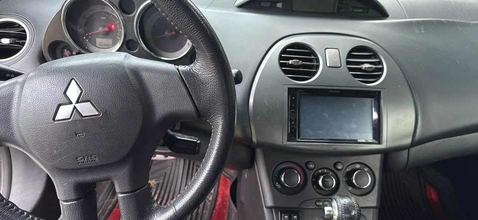 2011 Mitsubishi Eclipse 4th Gen - Image 5 of 6