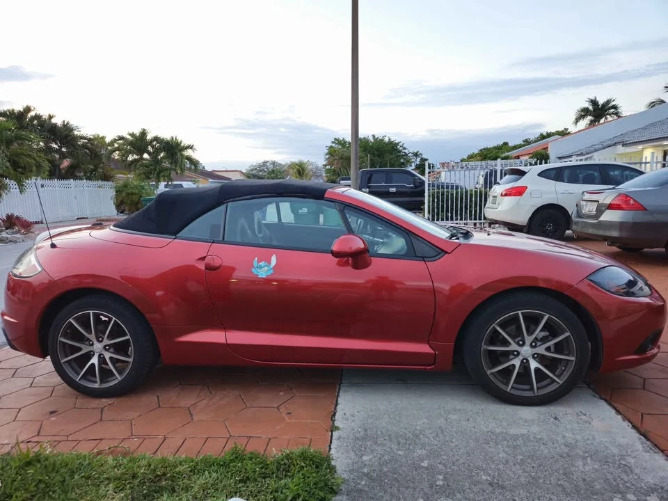2011 Mitsubishi Eclipse 4th Gen - Image 2 of 8