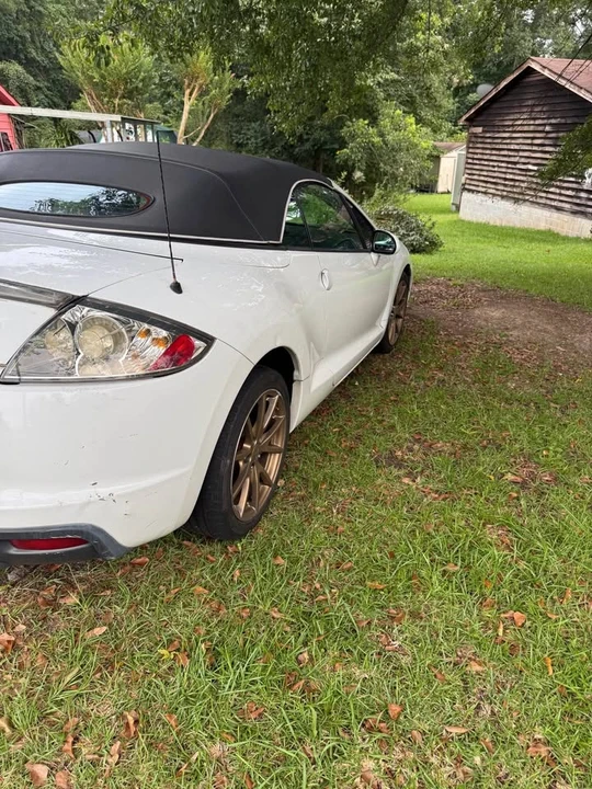 2011 Mitsubishi Eclipse 4th Gen - Image 3 of 8
