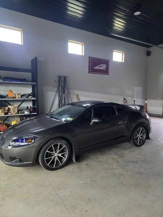 2011 Mitsubishi Eclipse 4th Gen - Image 2 of 13