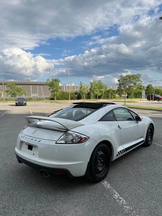 2011 Mitsubishi Eclipse 4th Gen - Image 2 of 14