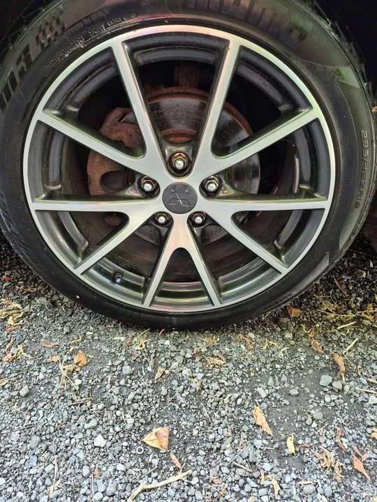 2011 Mitsubishi Eclipse 4th Gen - Image 5 of 11