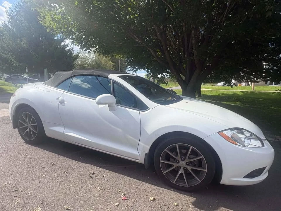 2011 Mitsubishi Eclipse 4th Gen - Image 4 of 9