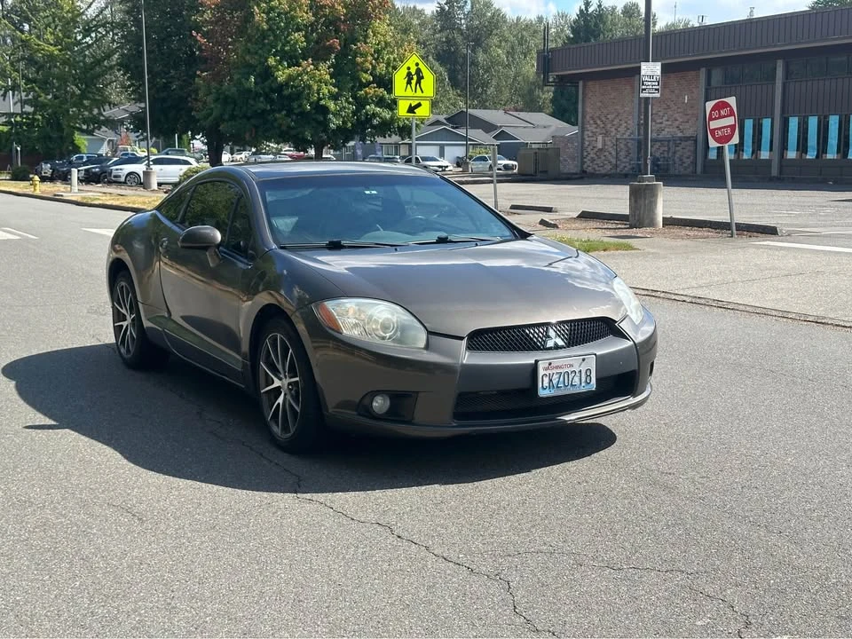 2011 Mitsubishi Eclipse 4th Gen - Image 7 of 13
