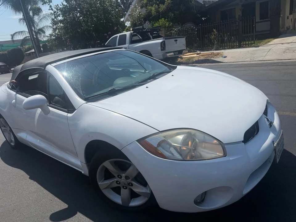 2011 Mitsubishi Eclipse 4th Gen - Image 2 of 8