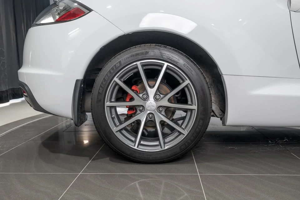 2011 Mitsubishi Eclipse 4th Gen - Image 10 of 20
