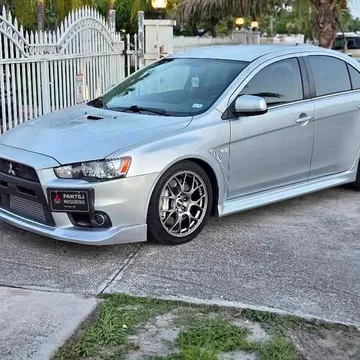 2011 Mitsubishi Evo X GSR