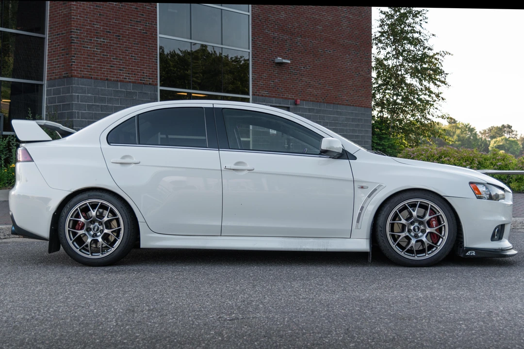 2011 Mitsubishi Lancer Evolution X 9th Gen - Image 3 of 31