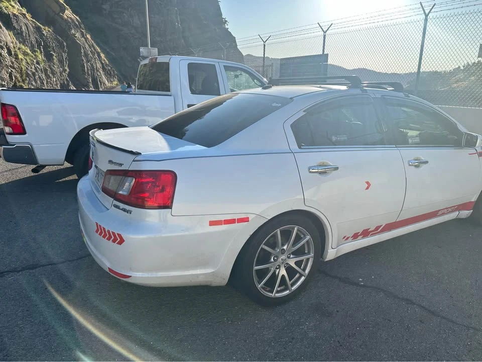 2011 Mitsubishi Galant 9th Gen - Image 5 of 9